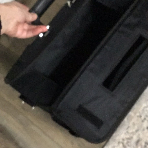 Nextech Leather Business Case With Laptop Sleeve NWOT - Picture 5 of 16